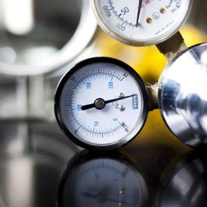 Calibrating Pressure and Differential Pressure Instruments (AIC02)